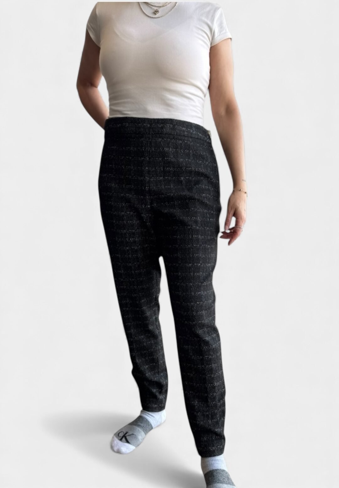 DKNY – PANTALÓN NEGRO